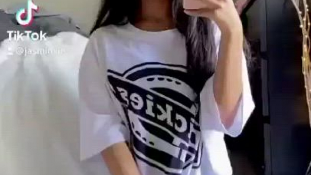 I hope you cum as fast as I take off my cloths