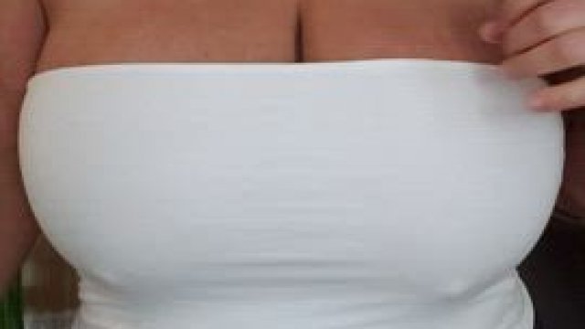 My tits look huge in this top, but massive when I take them out..