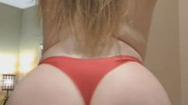 smack that give me some more