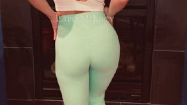 New booty here, Happy Hump Day!