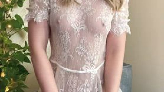 Are small boobs and glasses anyone's type