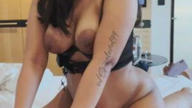 u/spicelevel99 wanted to get her boyfriend jealous, think this video will do it?