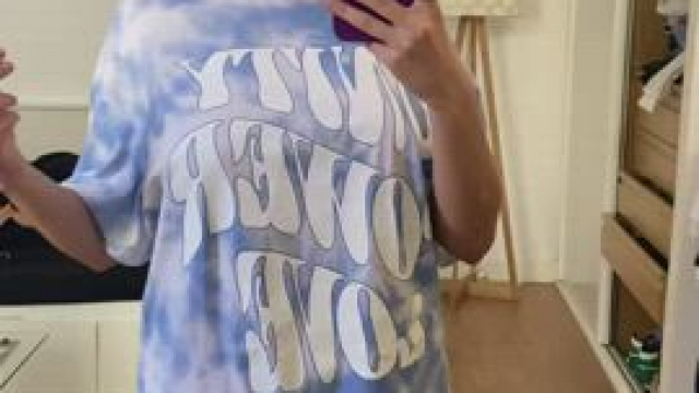 Me personally I didn't know that blue tees can hide that good