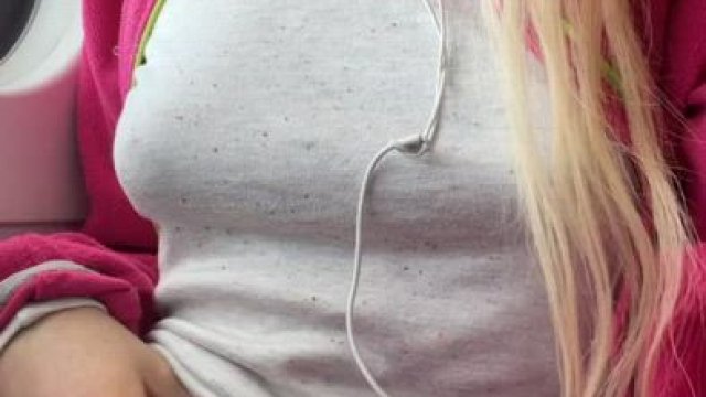 I just turned 19 and flashed for the first time on a train