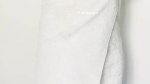 Can you be a gent and fuck me in the shower?