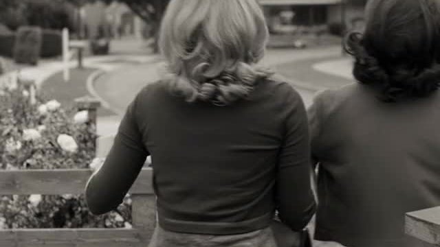 Elizabeth Olsen back story in WandaVision