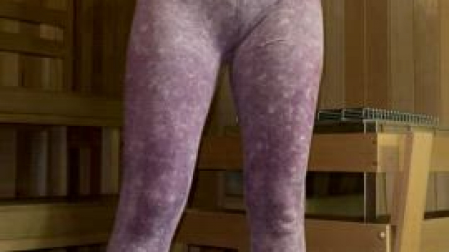 Weekend sauna is somehow better than weekdays