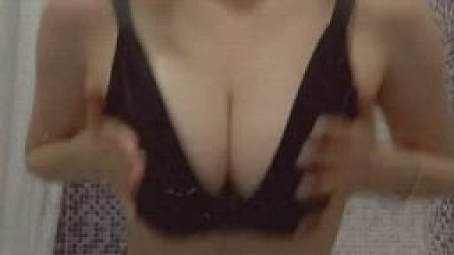 Let’s save water and shower together