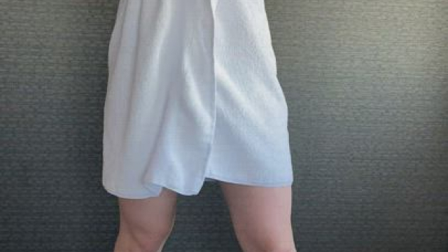 who wants to take a shower with a 98 lbs teen?