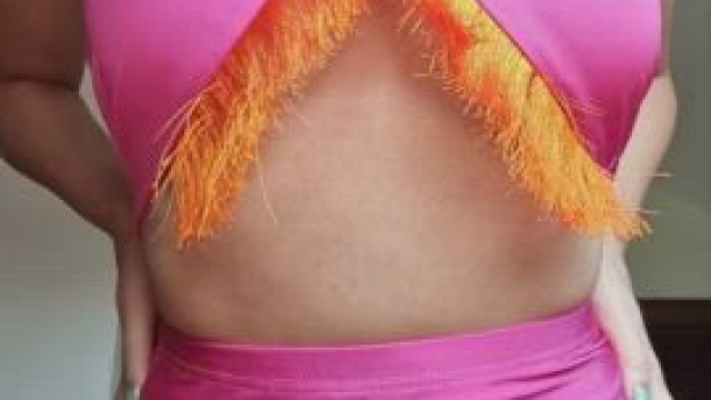 Wearing skimpy cute clothes today in attempt to get all the dads hard