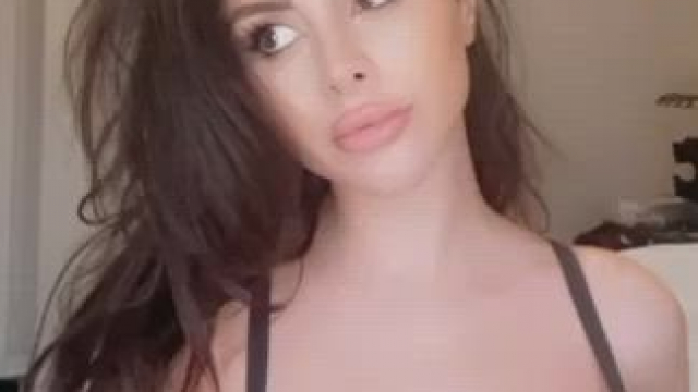 Pretty Face & Some Pretty Titties