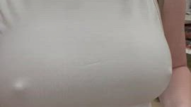 The fridge isle is my best friend [GIF]