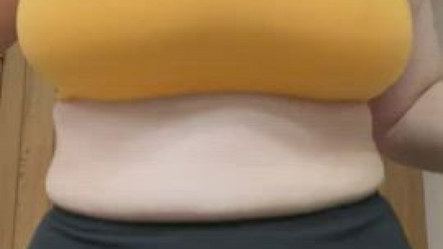 Come warm up for your workout with my H cups today