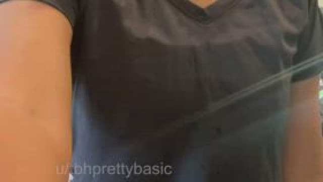 Hope you don’t mind sweaty titty flashes [GIF]