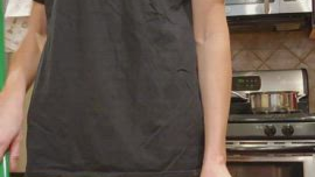 Wanna get at this mom?