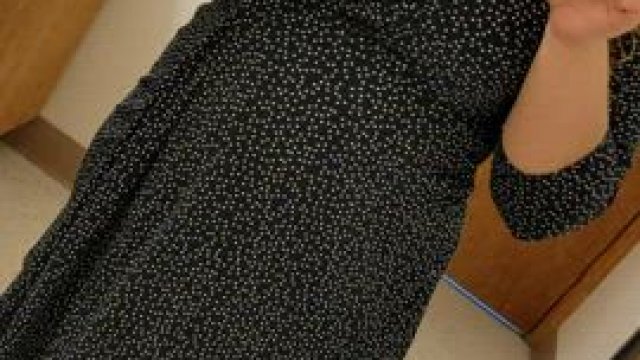 No panties make my Mondays better (f)