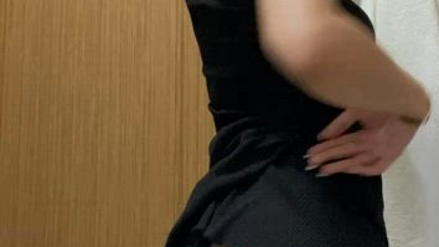 ever wondered what arabic teens do in the bathroom