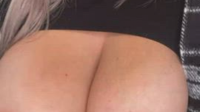 I’d love to sit on you and bounce