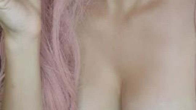 U suck my boobs, i suck your dick! Deal?