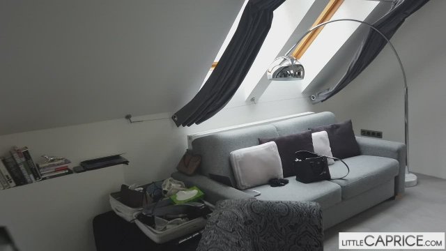 LITTLECAPRICE SEX Report, Behind the scenes, Backstage