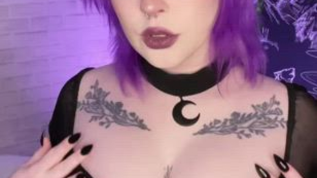 would you let me smother you with my tiddies?