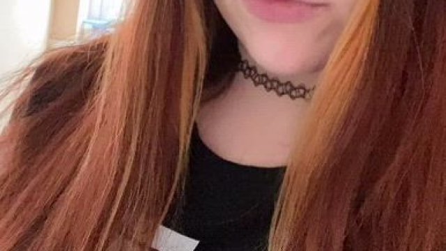 Upvote for a nude/video pack in your DMs