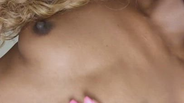 Do you like small chested babes?