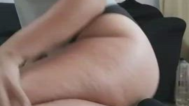 33yo mom of 2 ready to be your rider