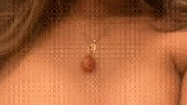 would you titty bang me