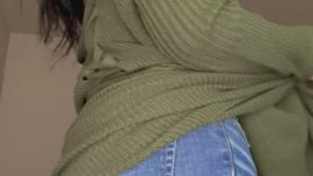 Booty with a whole lotta titties.