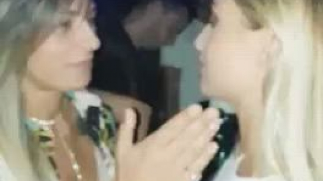 That's how clubbing should look like