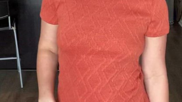 Naughty mom or nice mom?