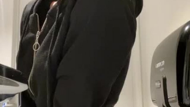 M.Dx??2.3GB link in comments