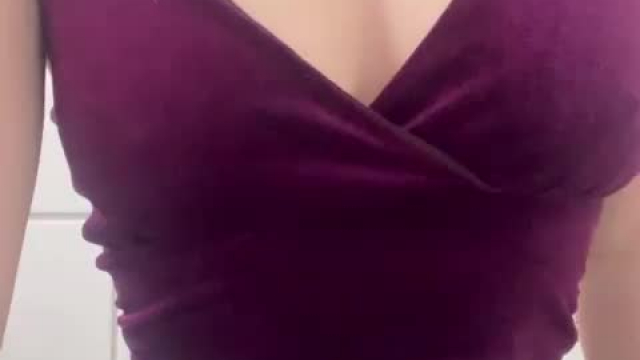 Getting naughty between classes is always so much fun!