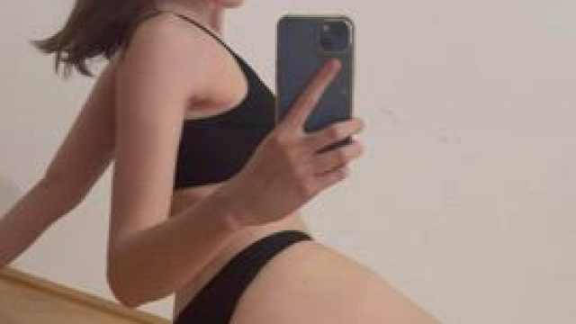 I took a mirror selfie and here it is