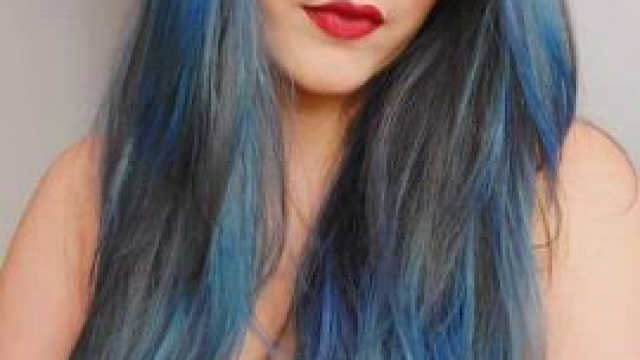 latin boobs passing on your screen