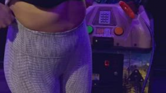 Had some fun with the Big Buck Hunter [gif]