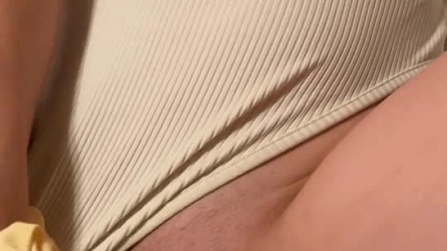 I hear older guys eat cunt better than dudes my age.. this true or no? 22F