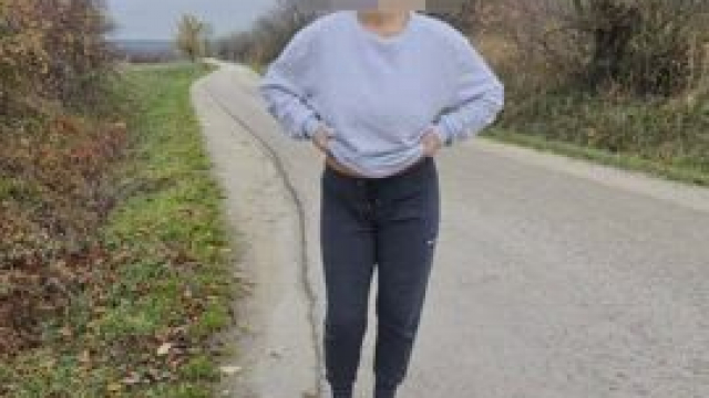 I'm waiting for my ride [F]