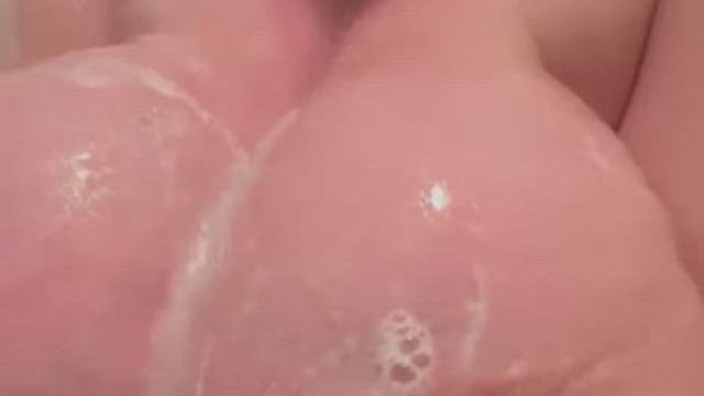 Come take a shower with me!!!