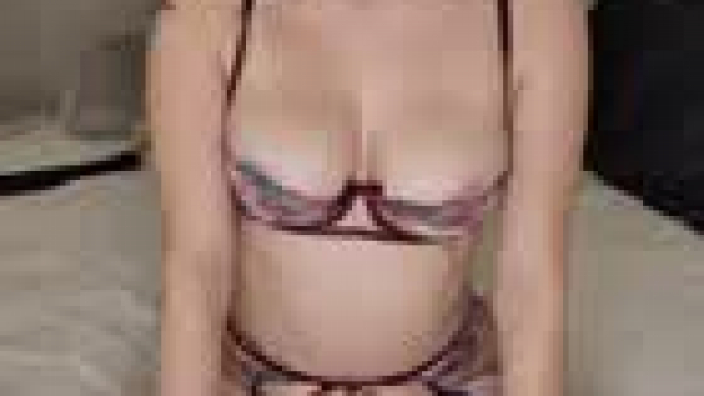 Got new lingerie, made a new ahegao video