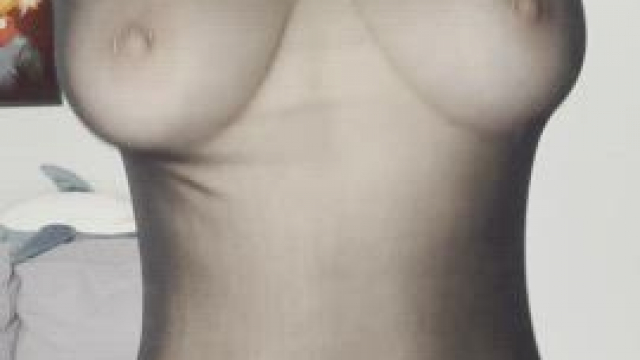 Your bunny loves to shake boobs [drop]