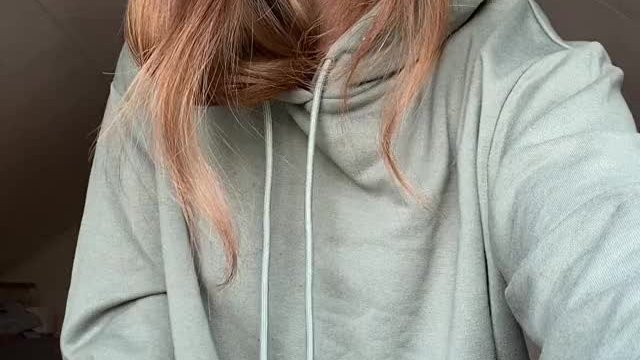 Here’s a quick peek under my hoodie