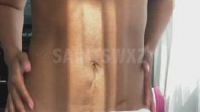 which makes you harder the front or back view?