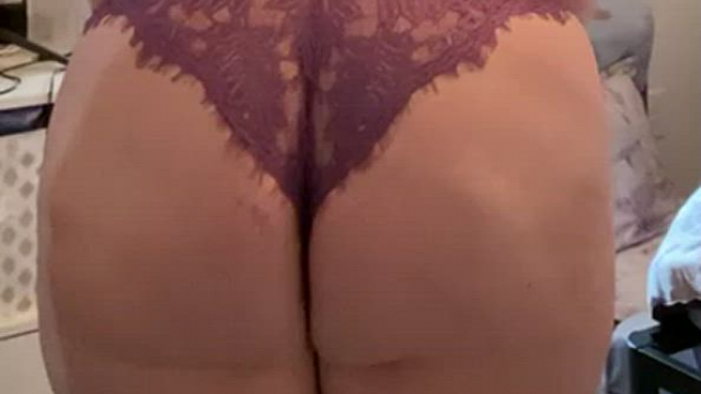 Would you want me to greet you in this outfit? [f]