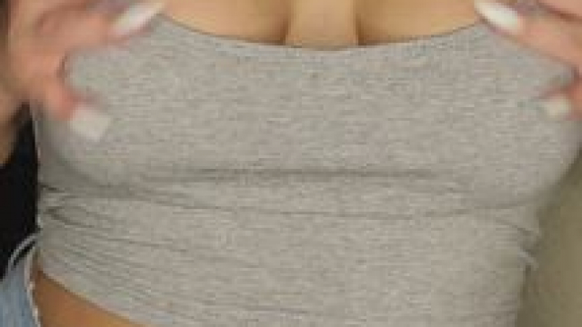 Come play with mommy’s milkers