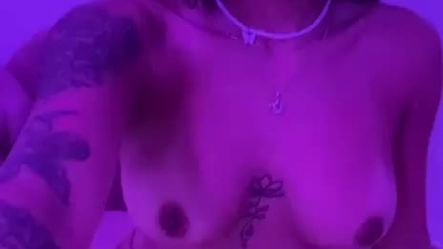 Am I tempting you to fuck a sexy Latina?