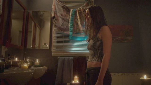 Katherine Hughes - Kingdom S03E02