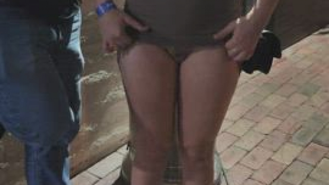 I made friends with the security guard and he let me do a risky flash