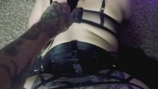 Pull my braids to watch a goth girl gape